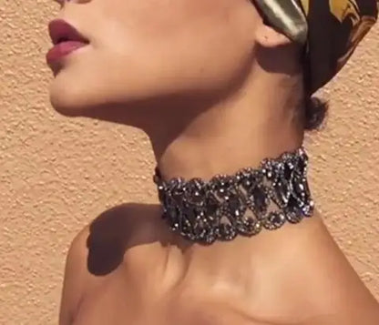 Rhinestone Chunky Choker Necklace