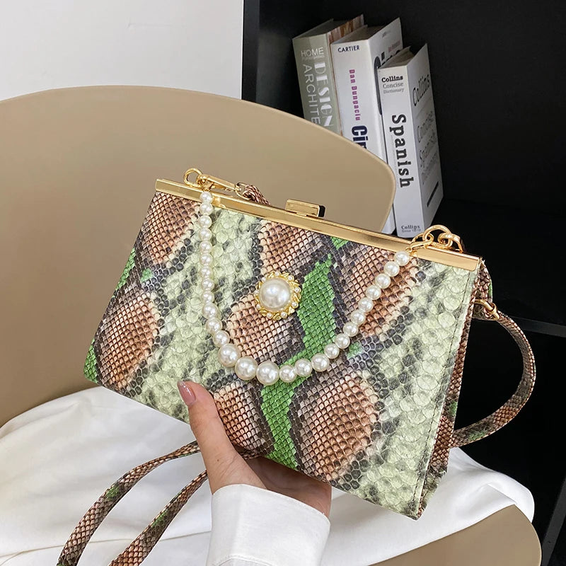 Floral Frame Chain Handbag