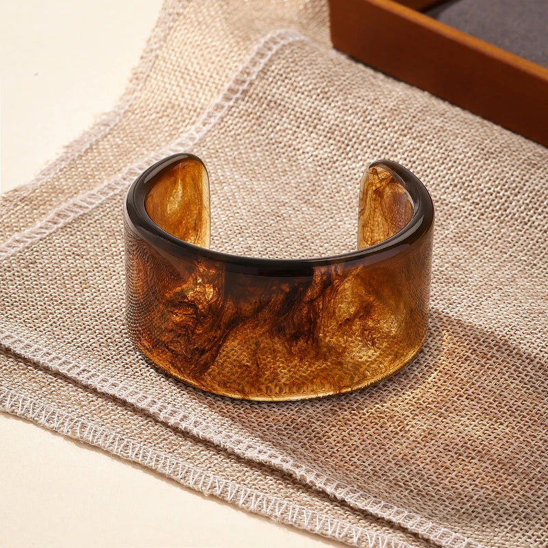 Brown Resin Geometric Bangle