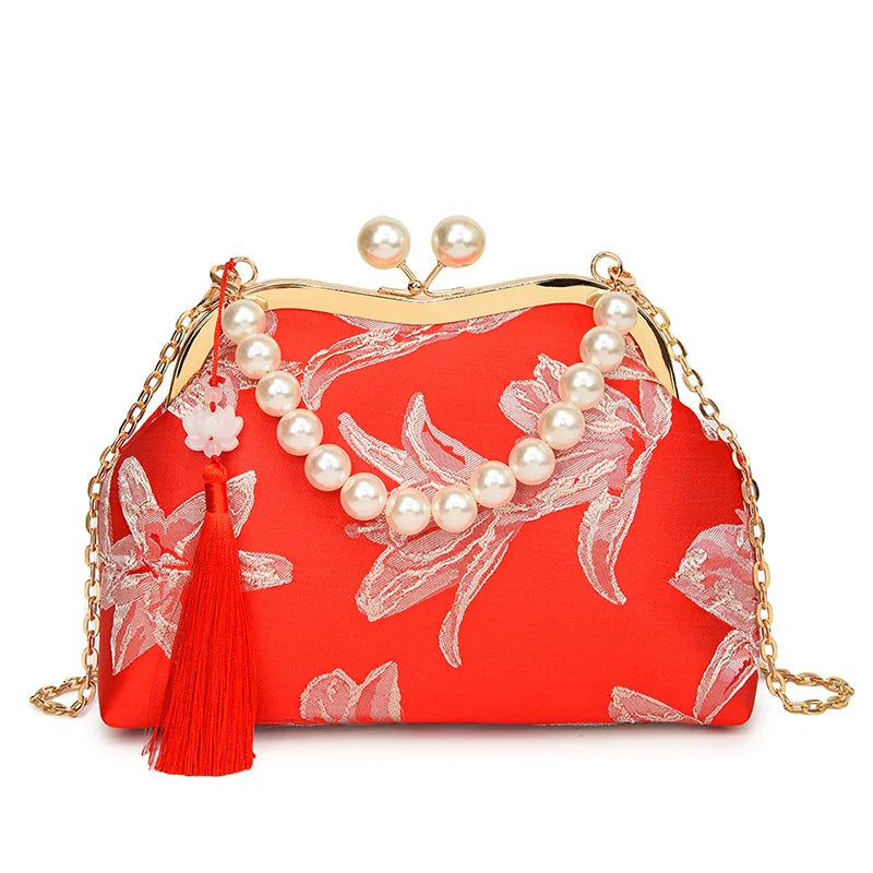 Vintage Embroidered Chain Purse